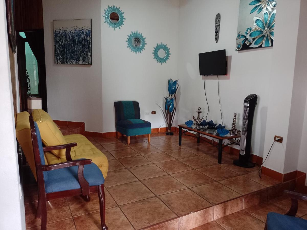 Natural Pacific Suites Manuel Antonio Exterior foto